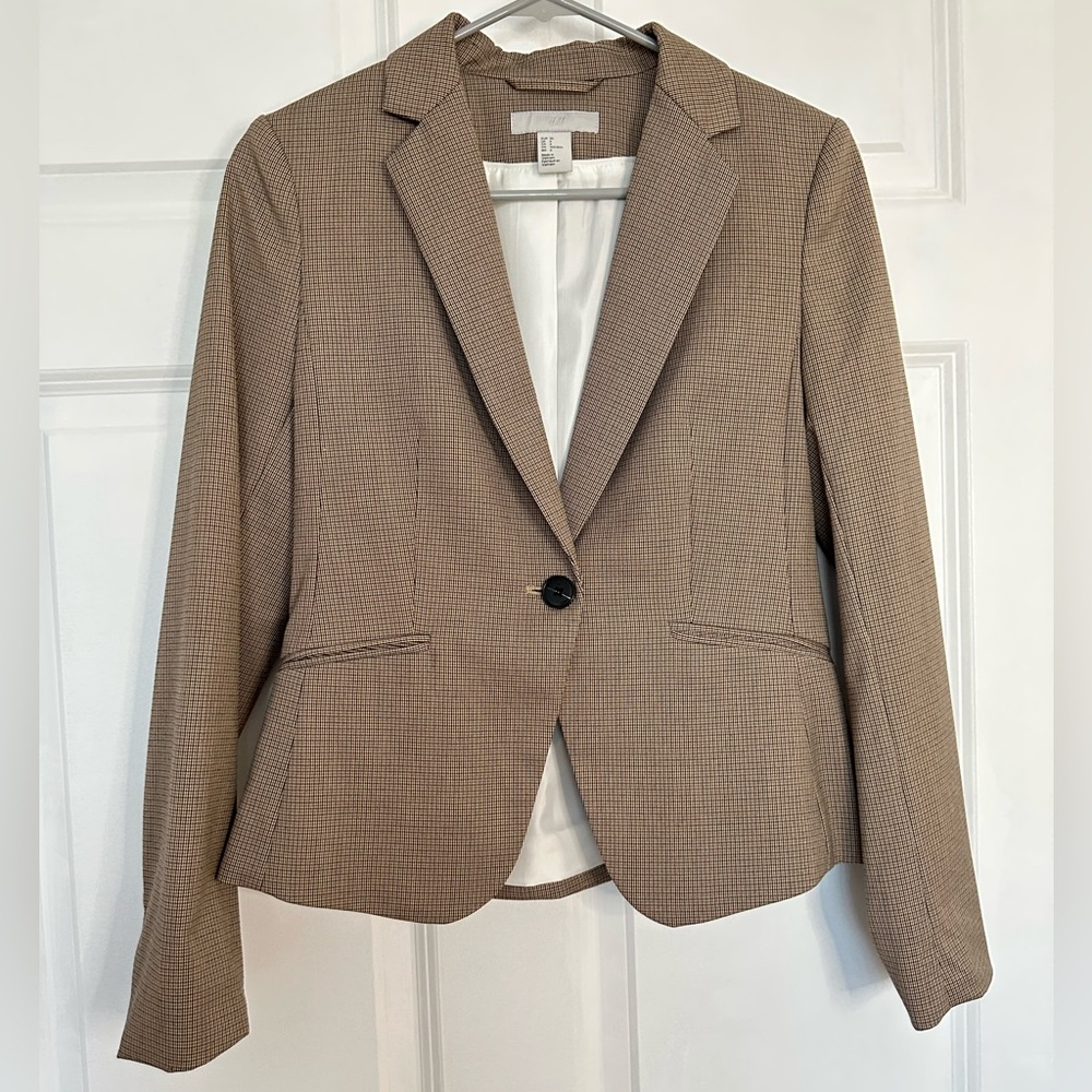 H&M womens fitted blazer - size 6